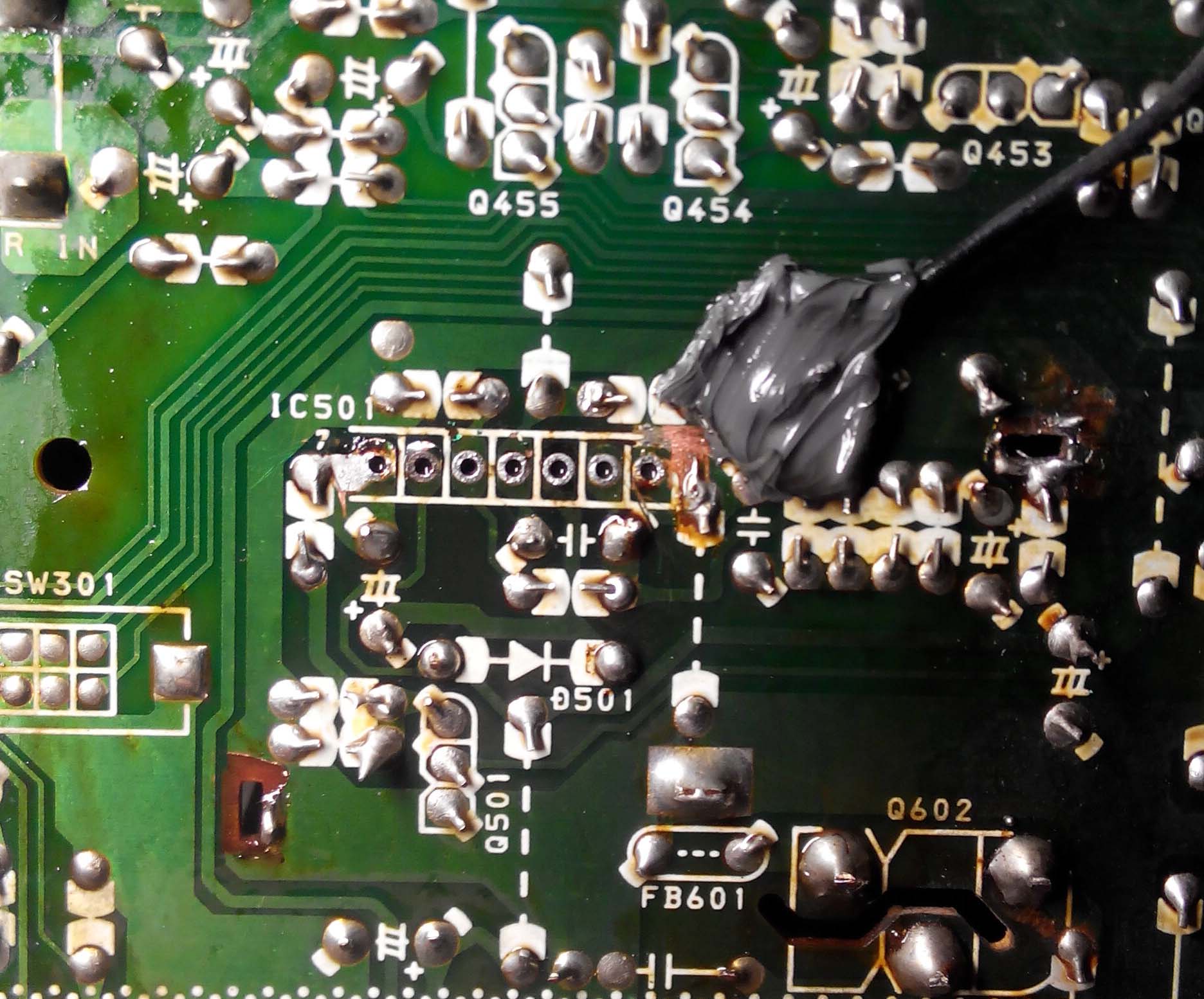 Кадровую микросхему. Микросхемы каскадов кадровой развертки;. La7840 микросхема. Телевизор плата кадровой развертки. Кадровая развертка на цифровой приставке.