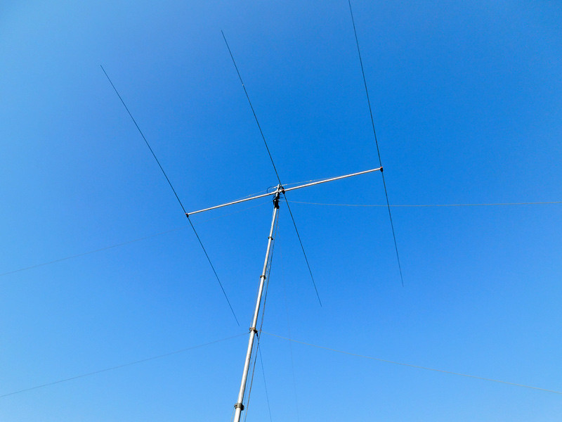 Антенна 20 бесплатных каналов. Кв антенна Спайдер на 80 40 20 м. Кв антенна Спайдер на 80 40 м. Спайдер антенна 10 15 20. Антенна на 80 40 20 15 10 метров.